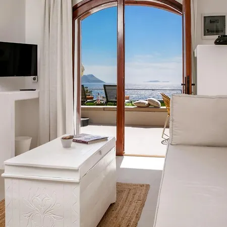 Kale Suites, Heated Pool In Winter, Adults Only Szálloda Kaş