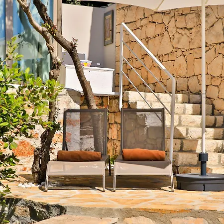 Kale Suites, Heated Pool In Winter, Adults Only Hotel *