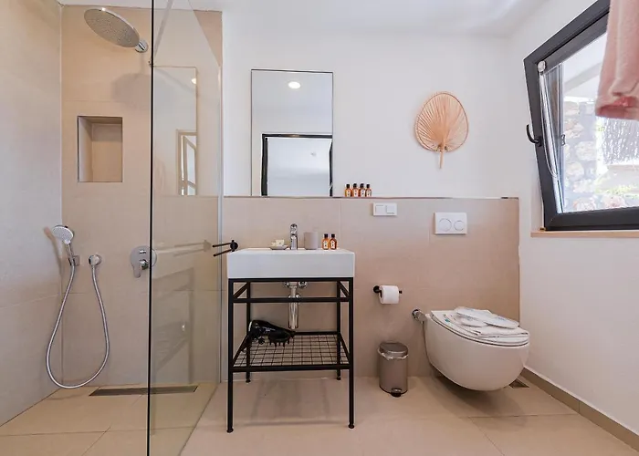 Hotel Kale Suites, Heated Pool In Winter, Adults Only